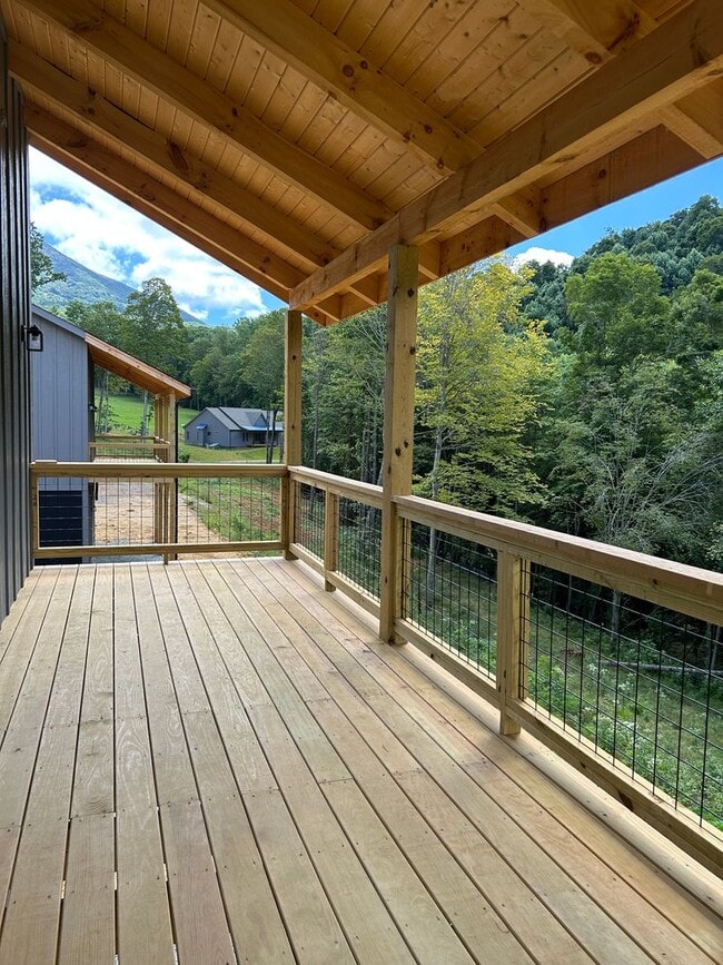 Photo - Cabin Life. Modern Comfort. Mountain Escape.