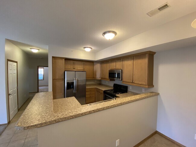 Photo - 2000 Meadow Ct Unidad 506