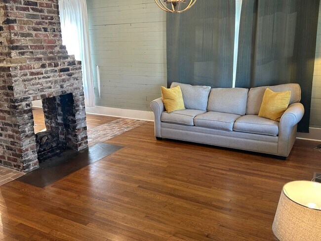 Photo - Beautiful Home Heart of Hartselle