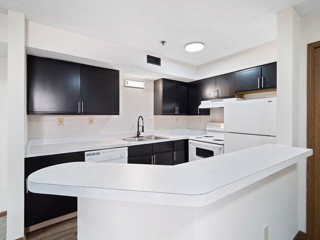 Cedar Knoll Apartments