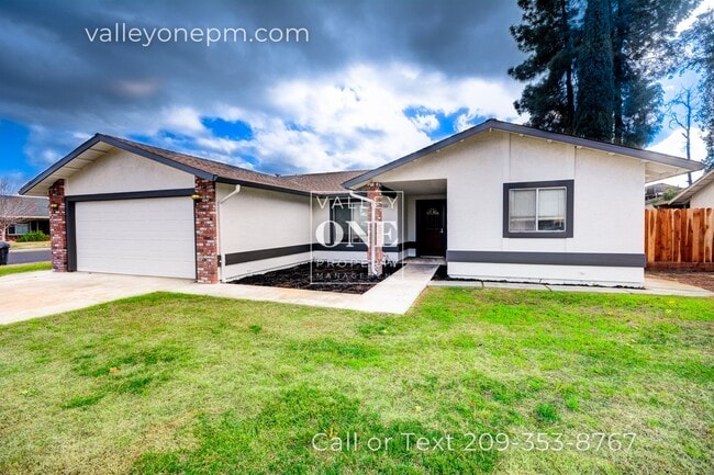 Photo - 2232 Ridgeway Dr
