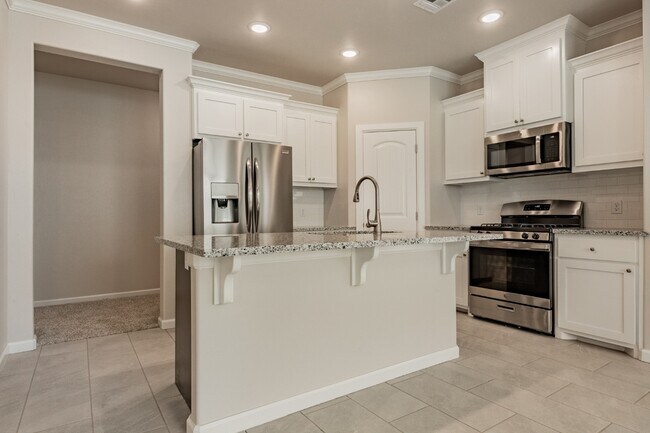 Photo - 17624 MacArthur Park Rd