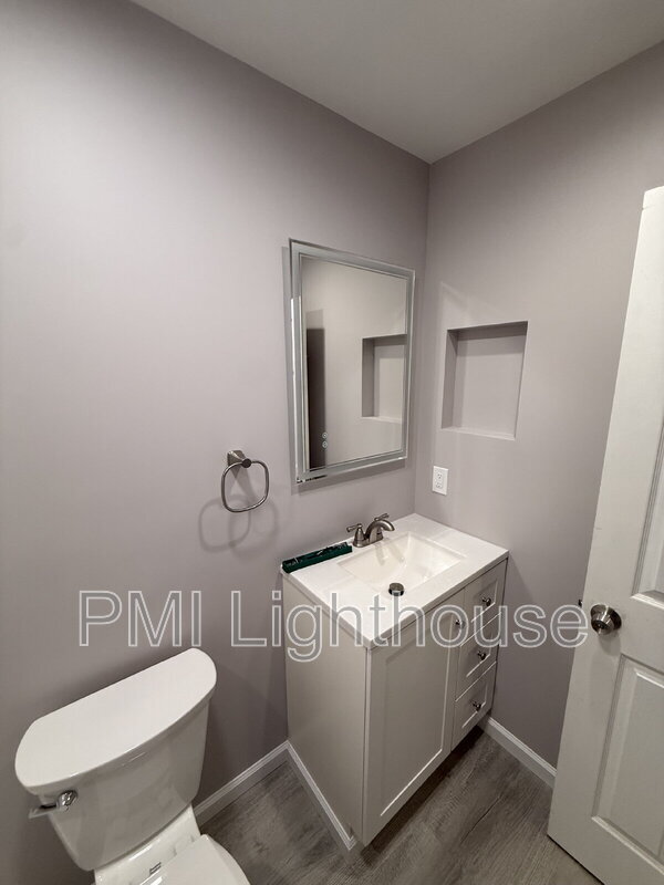 Photo - 144 Storm Dr