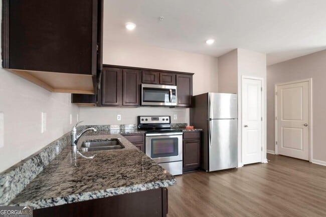 Photo - 11973 Fuller St