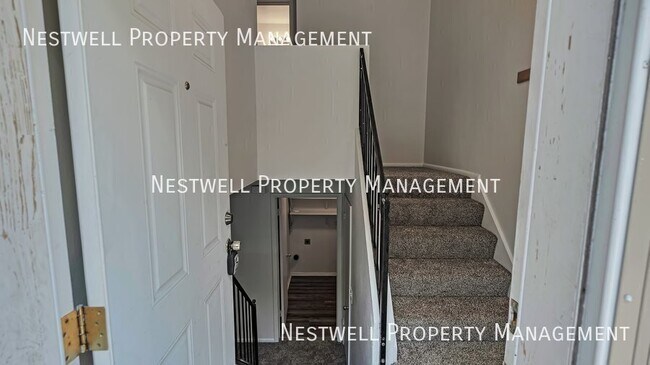 Photo - 659 Candlelite Ln