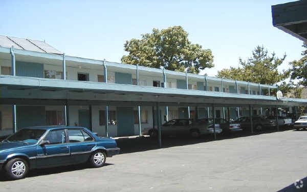 Lucera Apartments - Lucera Apartments