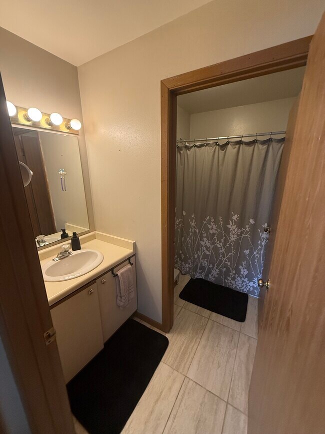 Bathroom - Hemlock Street Apartments