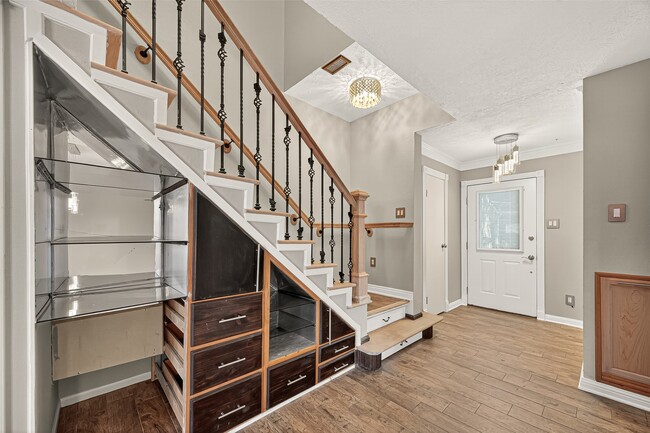 Photo - 16826 Holly Trail Dr