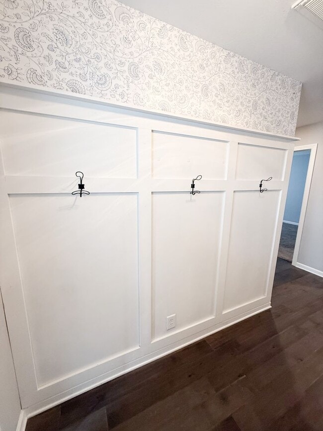 Photo - 3 Bedroom 3 Bathrooms located on a Cul De ...