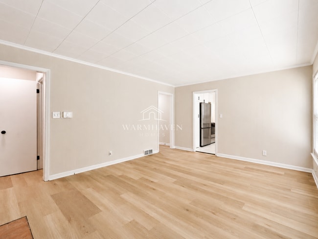 Photo - 129 Idlewild St