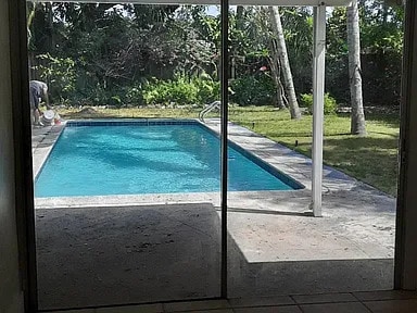 Photo - 451 NE 134th St