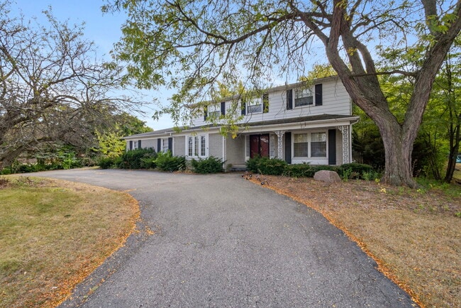 Photo - 4015 Pinehurst Dr