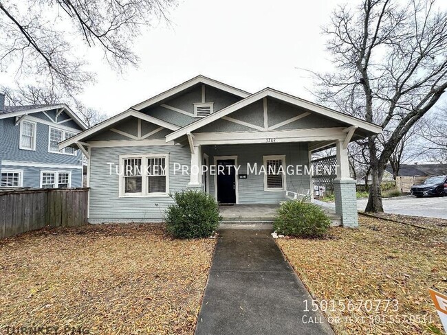 Beautiful Home on Kavanaugh Blvd. - Beautiful Home on Kavanaugh Blvd.