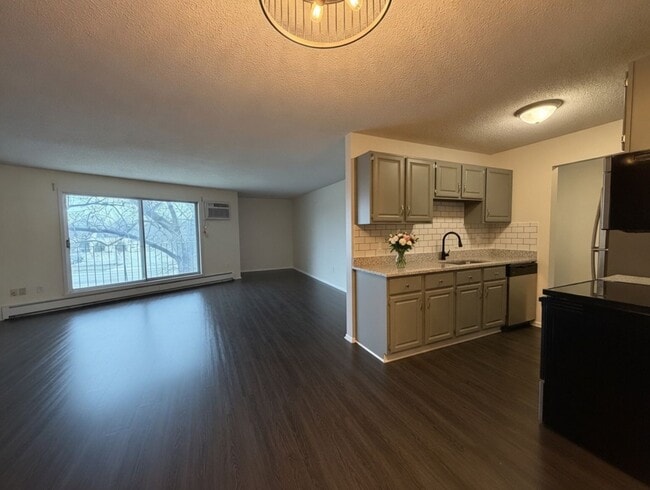 Photo - Freshly Updated, Stylish 2 bed 2 bath Condo in Bloomington Unit 202
