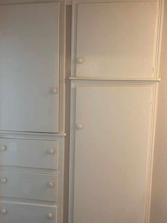 Photo - 2213 SE Dewey Ave