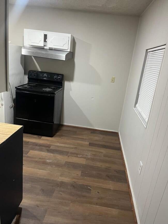 Photo - 12123 Alpha Ln