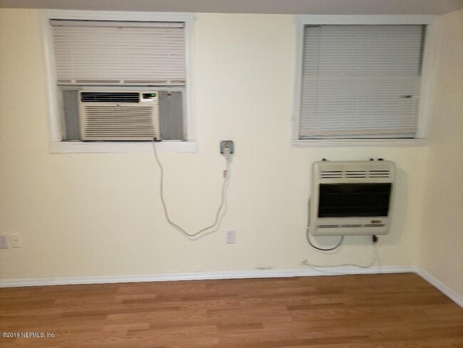 Photo - 6348 Hyde Grove Ave