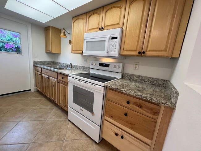 Photo - 710 Bayou Ave