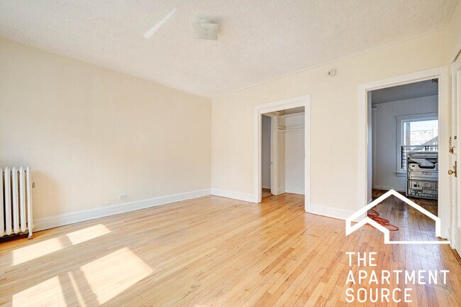 Photo - 2659 N Spaulding Ave Unit 123