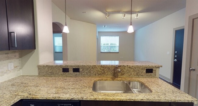 Photo - 1340 W Gray St Unit 557