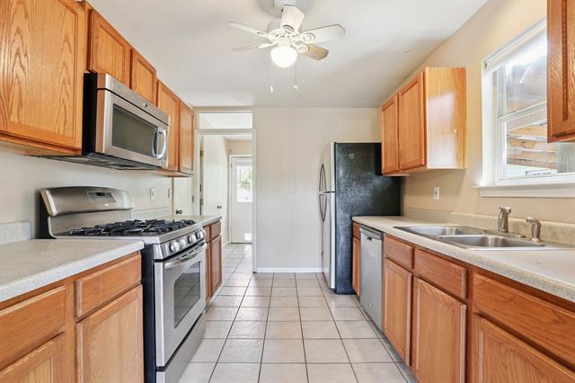 Photo - 4601 Bundyhill Dr