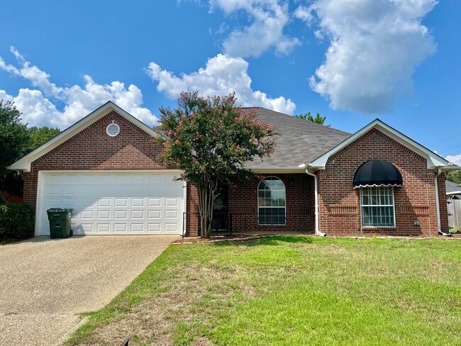 Building Photo - 3106 Silkwood Dr Rental