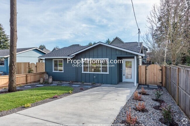Building Photo - Updated & Charming Cottage in Oregon City! Rental