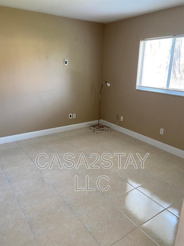 Photo - 321 Gordon Ave S Unidad 321