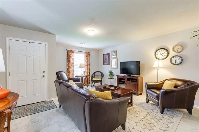 Photo - 10120 Sussex Pl