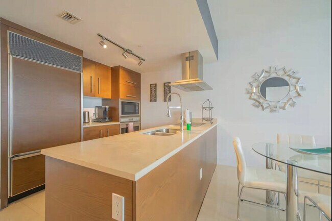 Photo - 485 Brickell Ave Unidad ID1419540P