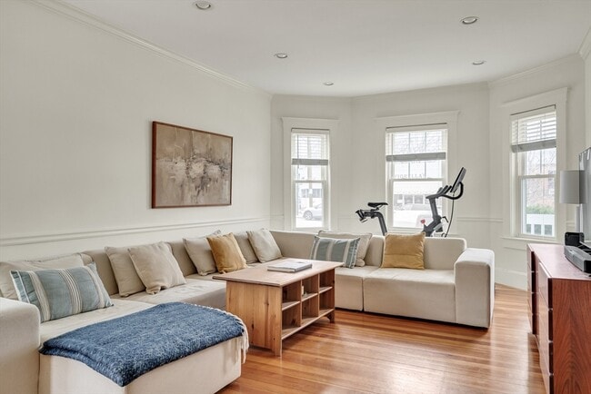 Photo - 266 Belmont St Unit 1