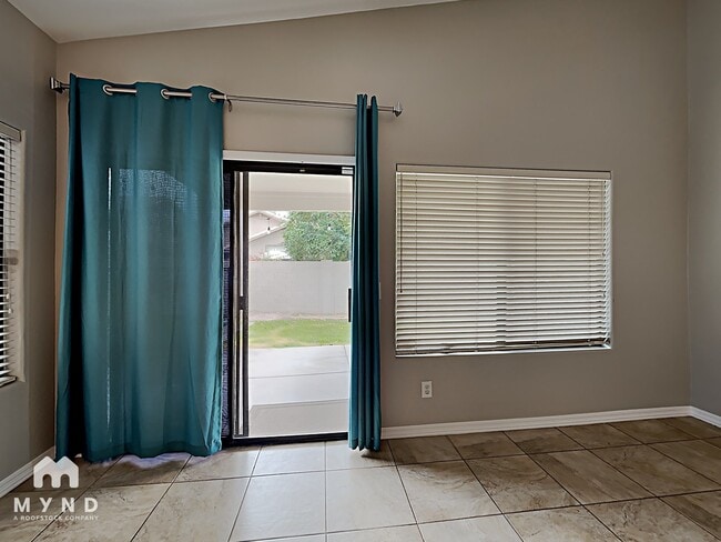 Photo - 1865 E Chilton Dr