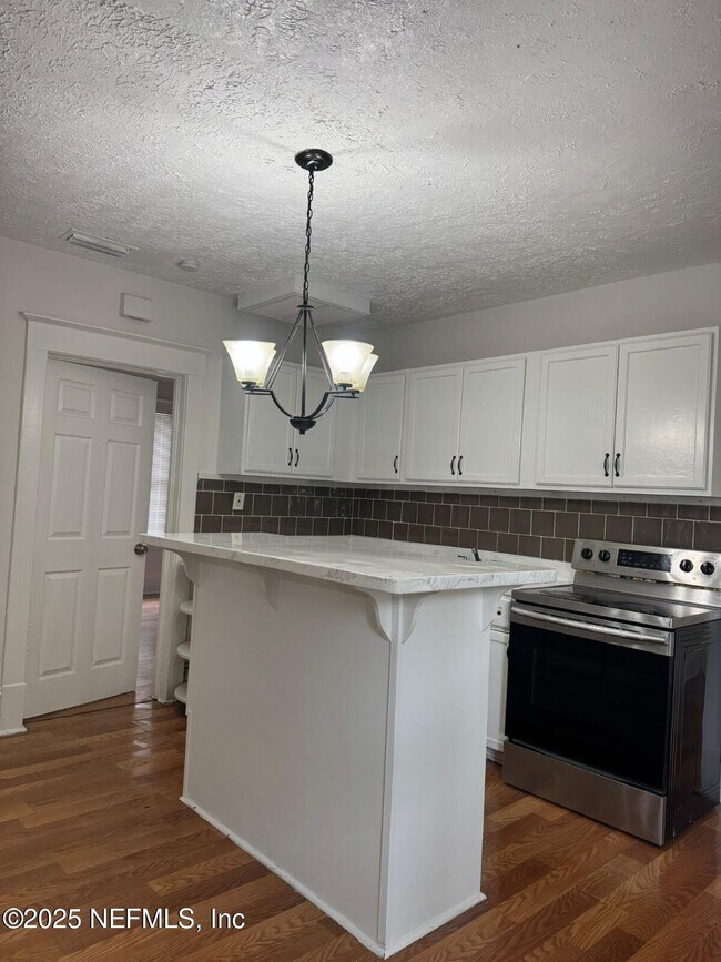 Photo - 340 W 23rd St