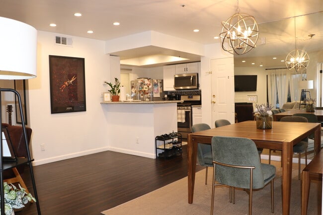 Photo - 35 Linden Ave Unit 404