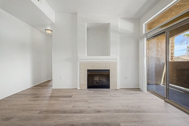 Photo - 8805 Jeffreys St