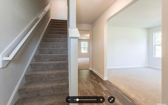 Room in House on Turning Lake Drive