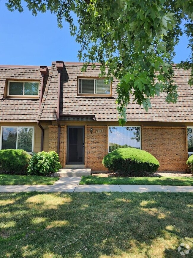 Building Photo - Long Realty & Property Management - Great ... Rental
