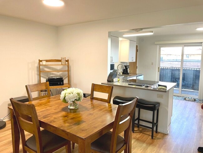 Photo - 1539 Park Ave Unit 2n