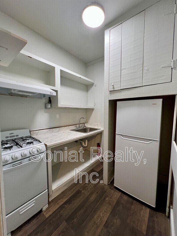 619 St Philip St Condo Unit 11 Condo for Rent in New Orleans, LA