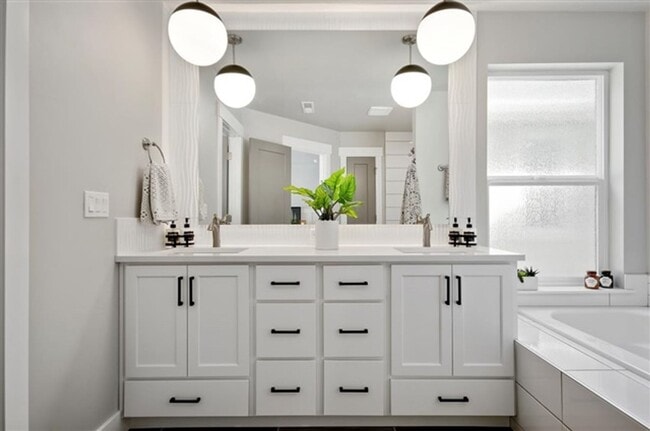 Photo - BRAND NEW HOME!! 4 Bedrooms, 3 Baths, Large Open Floor Plan! Perfect Location, Must See!