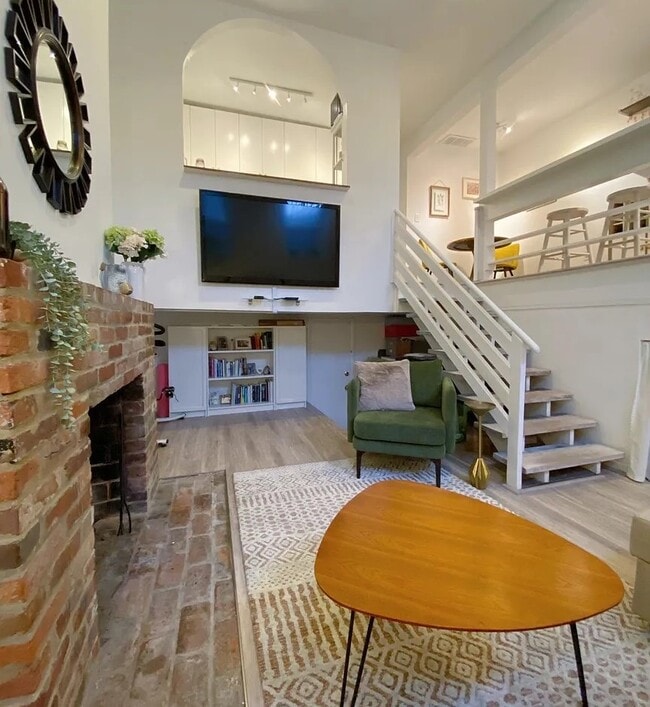 Photo - 404 New Jersey Ave SE Unit BSMT