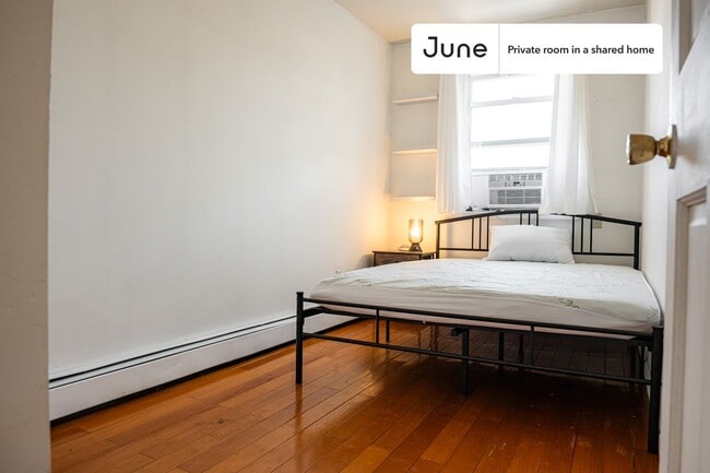 Room in Shared 2 bed/2 bath home in Fort Greene