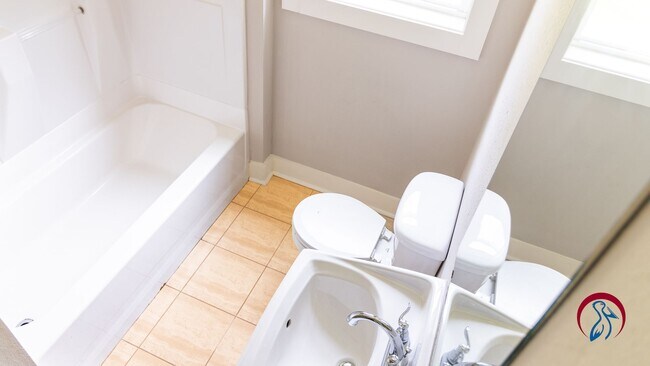 Photo - @ bed 1 bath Home for Rent right off 165 i...