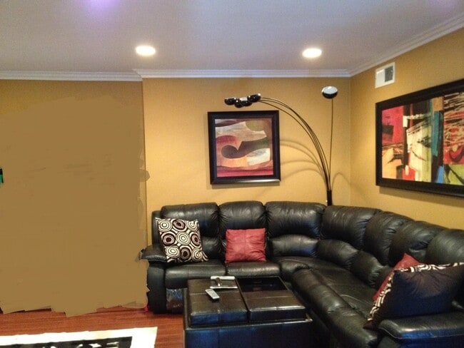 Photo - 5330 Zelzah Ave Unidad 8 Rental