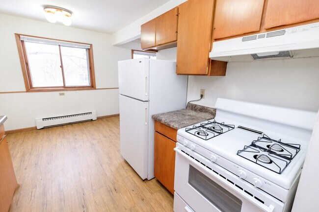 Photo - Grand Vista Apartments