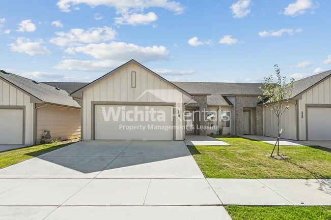 Building Photo - 1750-1750 S Hickory Creek St Unit 1748 S. Hickory Creek St.