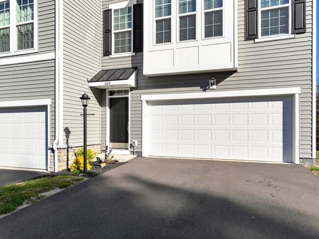 600 Dana Dr