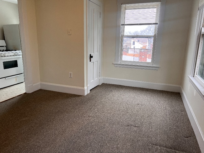 Photo - 817 Washington Unit 3