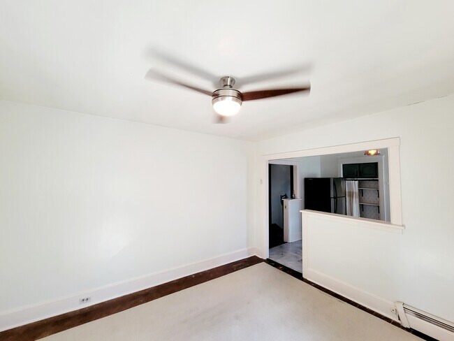 Living Room - 29 Queen Rd Unit B