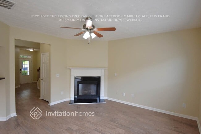 Photo - 819 Forsythia Way